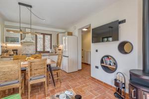 Resort Stari Malni, Osilnica - vacation houses Stari Malni