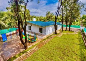 Shore House 6BR Alibaug Pureveg