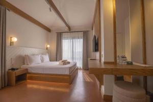 June Alaçatı Adult Only