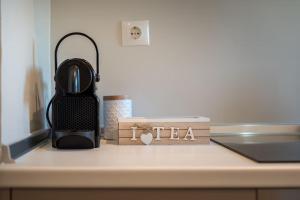 300Mbps brand-new studio in Athens