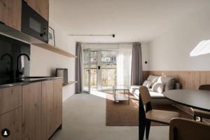 Moderno Apartamento San Antoniño Hapartments