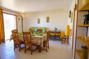 Appartements La Caletta Corsa Apartments con due camere a 100 m dal mare - WiFi fibra FTTH - ALL INCLUSIVE : photos des chambres