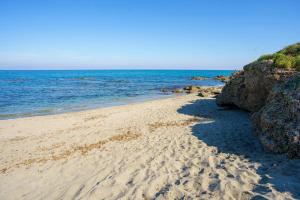 Appartements La Caletta Corsa Apartments con due camere a 100 m dal mare - WiFi fibra FTTH - ALL INCLUSIVE : photos des chambres