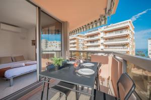 Appartements Confortable studio a 50m de la plage, terrasse et piscine : photos des chambres