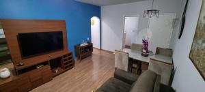 Apto com dois quartos no bairro de Jardim Camburi