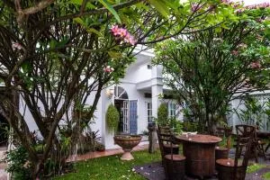 Chiangmai Singharat Road Villa - Чиангмай