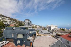 Cosy 1 Bed in Sea Point The Ivory