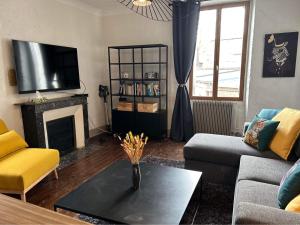 Appartements Centre-ville, 4 pieces, parking gratuit : photos des chambres