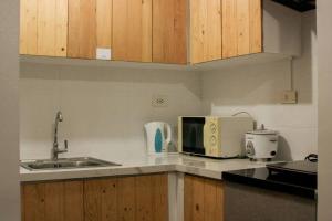 Serenity Suites: Your tranquil gateway!