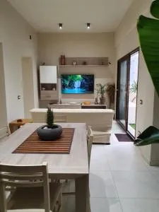 The Cube Best Vacation Ever - Solèminis