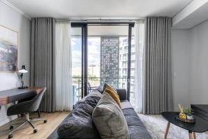 iNqaba @Ellipse Waterfall