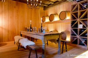 Luxury stay in 250 year old wine farm house and gardens