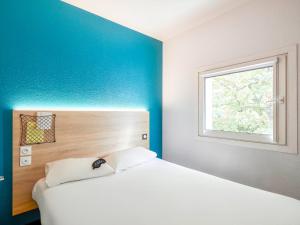 Hotels hotelF1 Lyon Solaize : photos des chambres