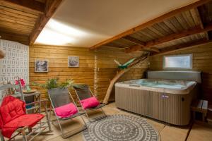 Campings Camping Le Moulin du Bleufond : photos des chambres
