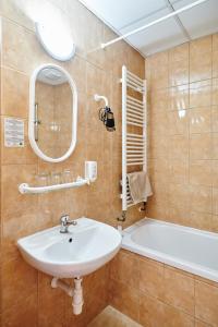 Double or Twin Room room in Hotel Terasa