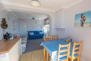 Pandora Court Apartment 2