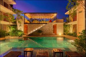 Cozy Ground and Terrace in La Veleta 2BR 4 Guests