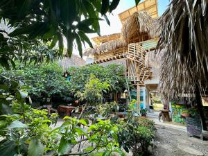 Bella Flor Hostel Palomino