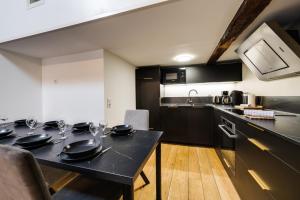Le SeptQatre - Grand triplex au cœur de la Vieille Ville