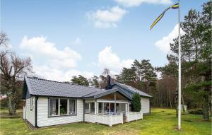 Awesome Home In Falkenberg With Sauna, Wifi And 4 Bedrooms