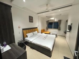 Hotel Gulmohar