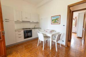 3-Casa sul mare con piscina vicino Cefalù