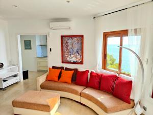 Sitges Balcony Pool & Seaside Apartment