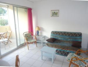 Appartements Appartement 2 pieces climatise, 300m plages, piscine : photos des chambres