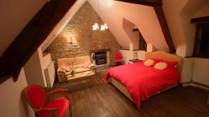 Maisons de vacances Gite le petit Chateau *** : photos des chambres