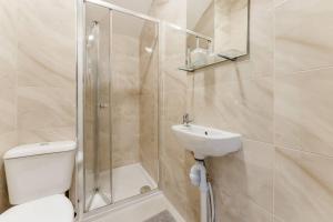 Charming Central London Kitchenette - Your Ideal Stay in the Heart of the City