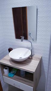 Casa Condomínio Bertioga - 800mt da Praia - Com AR Condicionado