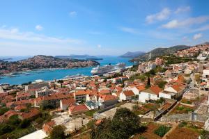 Polinas Sunset Apartment