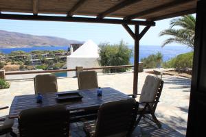 Villa Melydia Kea Greece