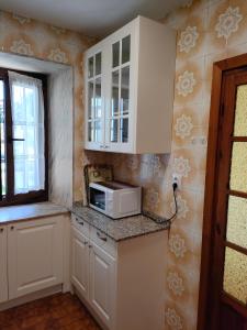 Casa rústica con jardín en Pesués
