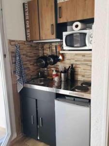 Nouveau! Studio centre ville avec terrasse vue mer, classé 2 étoiles