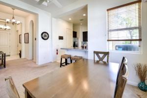 Pool and Hot Tub Access La Quinta Vacation Home