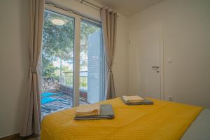 Tisno Laurel Apartments