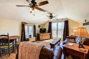 Cozy Lewisburg Getaway with Deck and Lake Access! - Mortons Gap