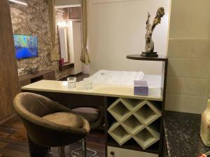 Tara Luxury Homes