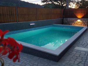 Holiday house with a swimming pool Kraljevica - 21125