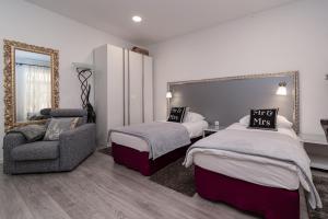 Apartments by the sea Rijeka - 20721