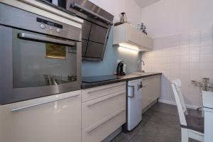 Apartments by the sea Rijeka - 20721