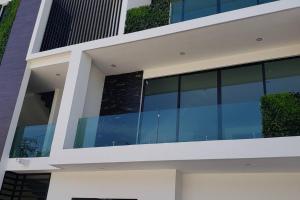 Hermoso y amplio Condominio en Sábalo.