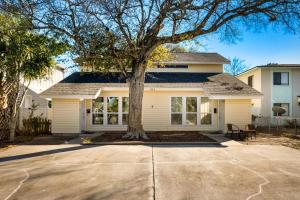 Walk to Jacksonville Beach, 10min to Mayo