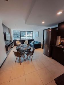 Puerto Santa Ana Apto. check in automático+Parqueo