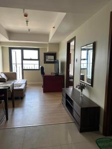 Jojies Crib Horizons101 one bedroom Suite Penthouse