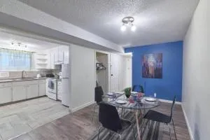 2bedroom suite w/ great access into & out the city - 7818 - Bowness