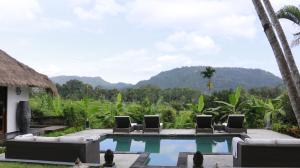 The Kubu Authentic Quite Place with Nice View