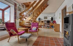 Cozy Home In Hasle With Kitchen