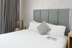 Regency Grand Suites